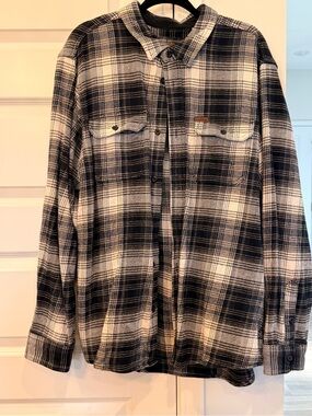 Orvis Black White Plaid Flannel Shirt
